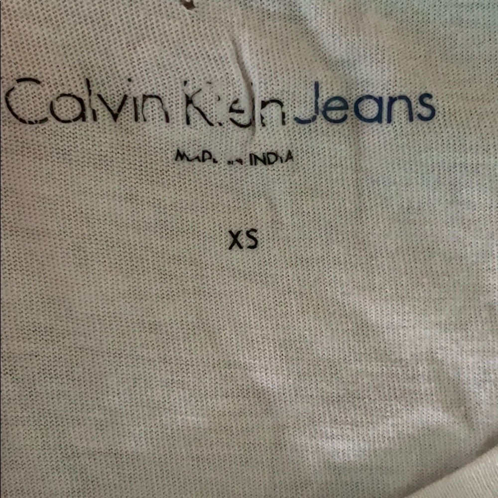 Crop top - Picture 2 of 2